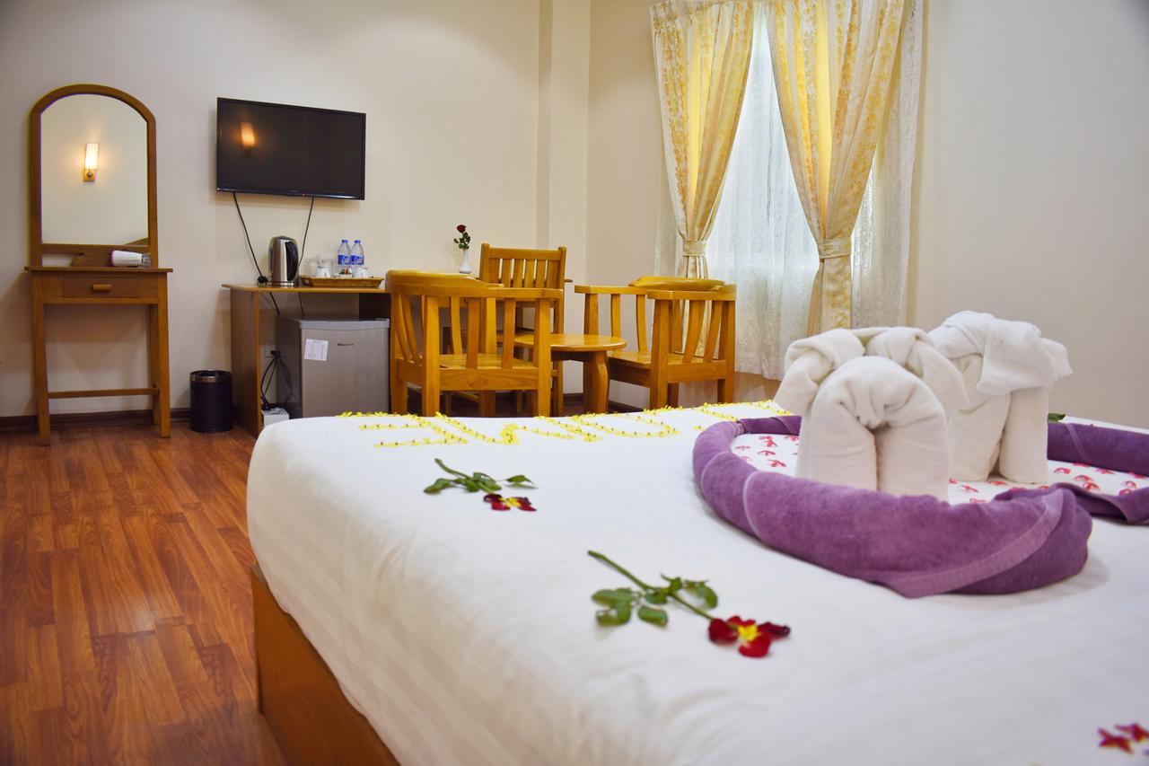 Shwe Poe Eain Hotel New Bagan Экстерьер фото