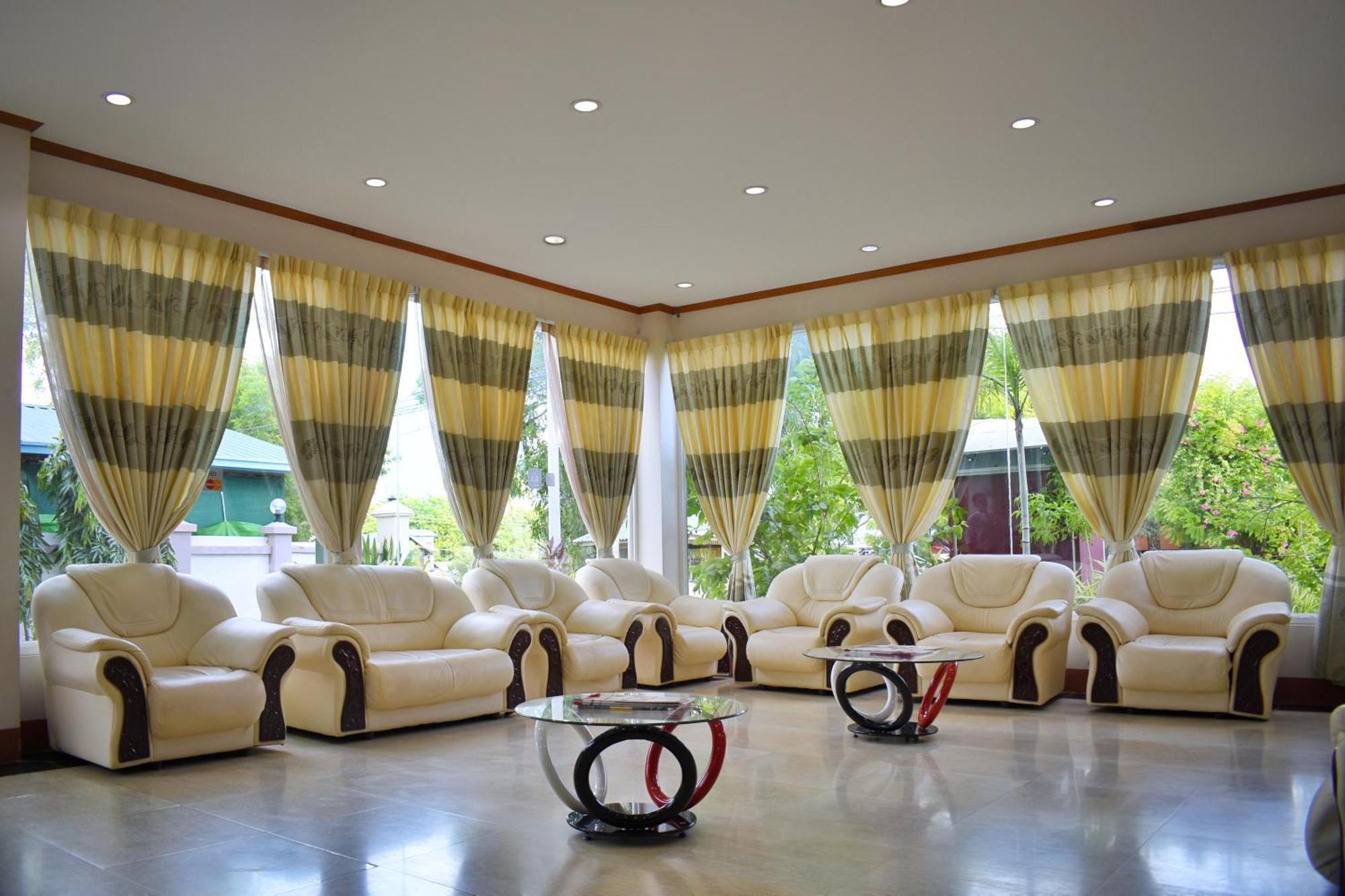 Shwe Poe Eain Hotel New Bagan Экстерьер фото