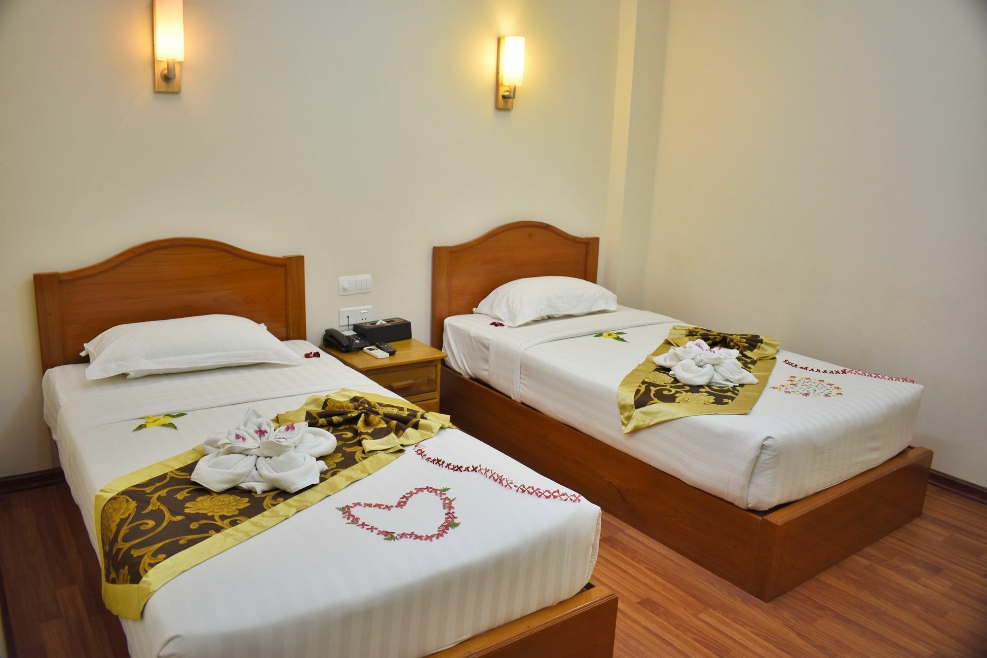 Shwe Poe Eain Hotel New Bagan Экстерьер фото