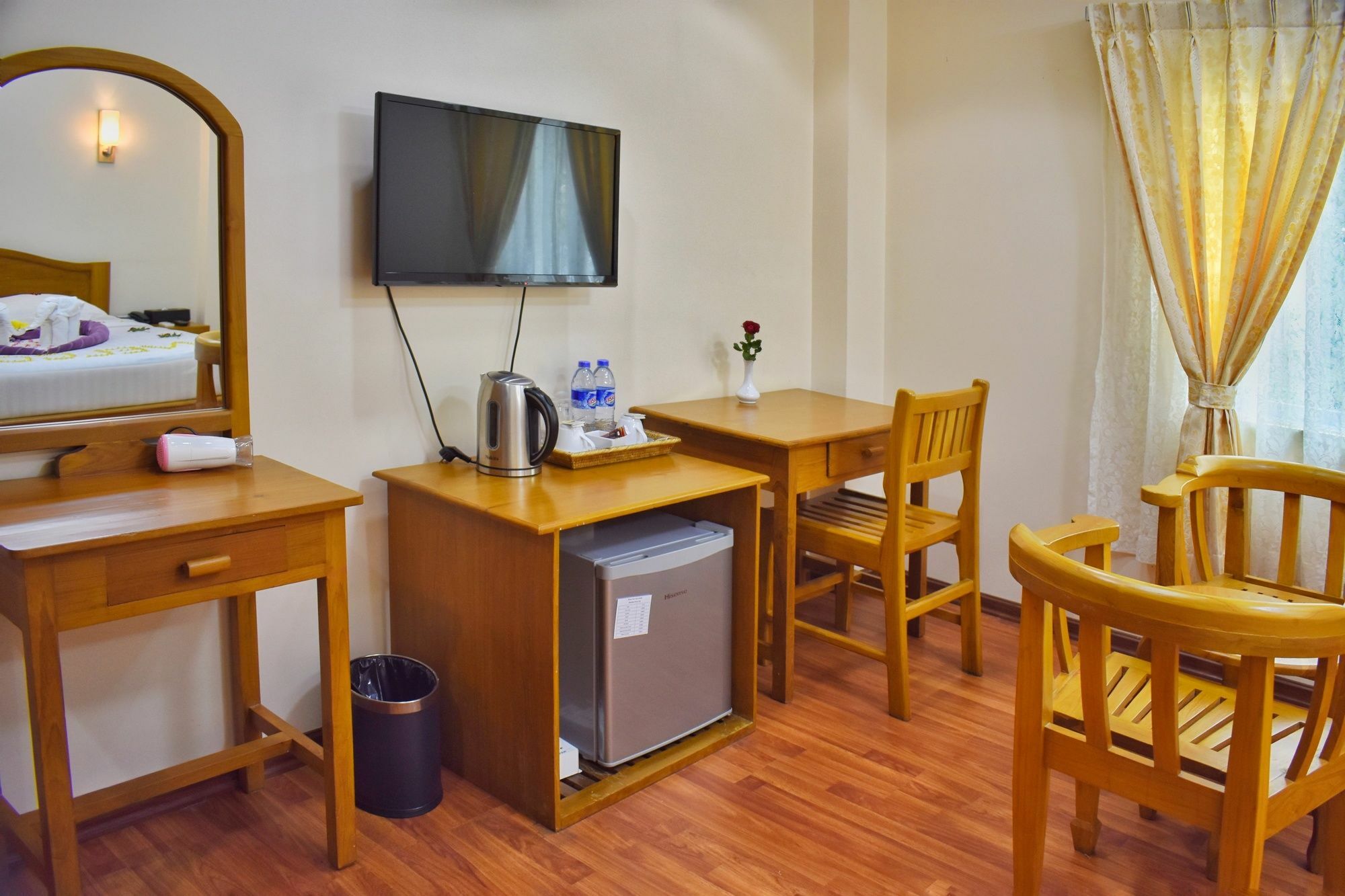 Shwe Poe Eain Hotel New Bagan Экстерьер фото