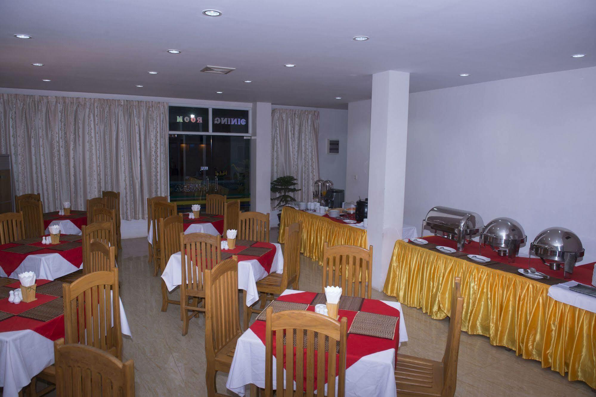 Shwe Poe Eain Hotel New Bagan Экстерьер фото