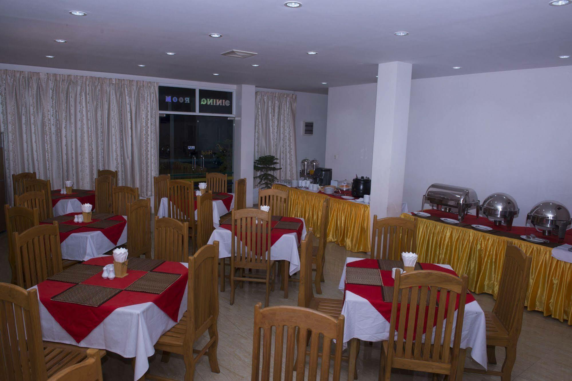 Shwe Poe Eain Hotel New Bagan Экстерьер фото
