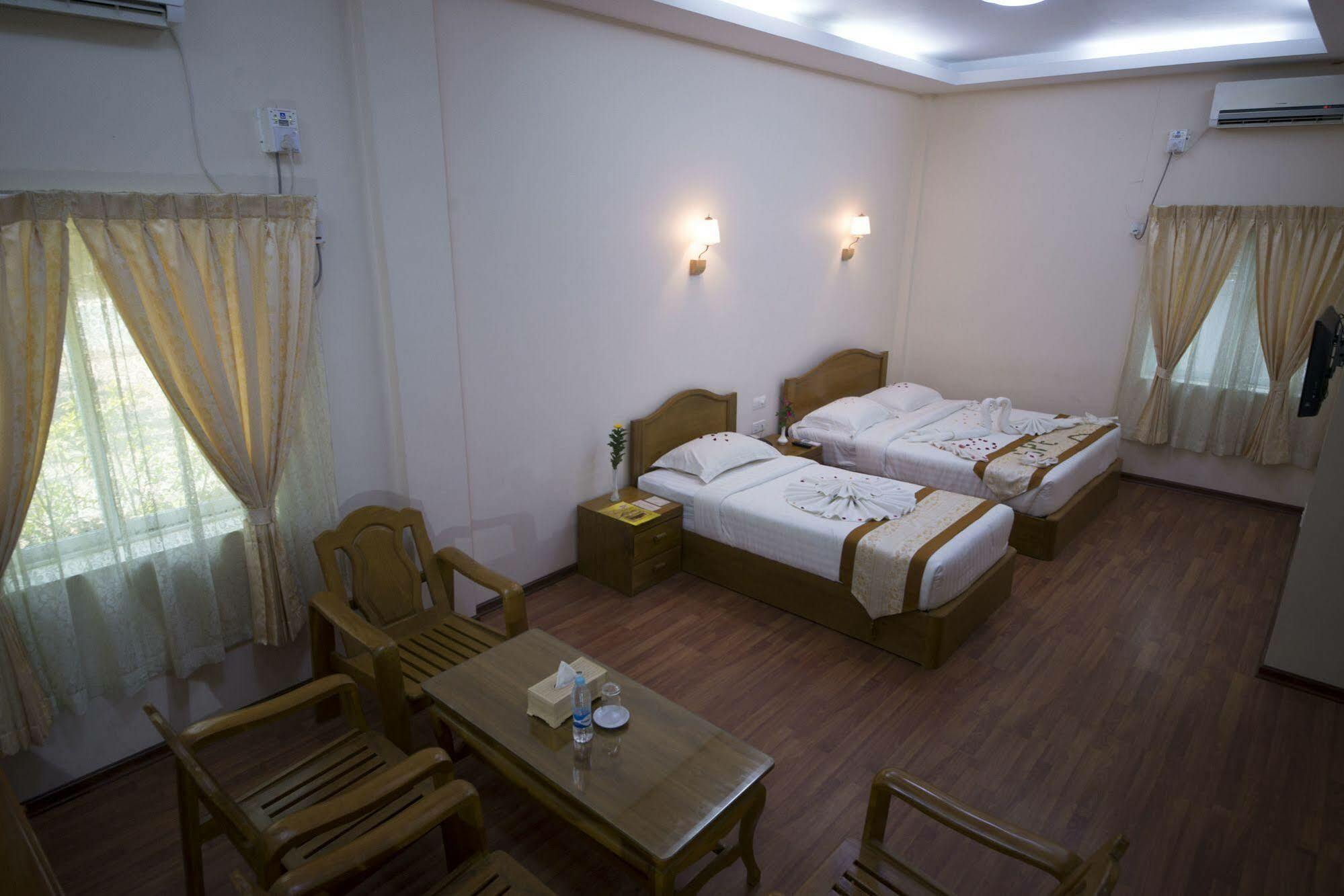 Shwe Poe Eain Hotel New Bagan Экстерьер фото